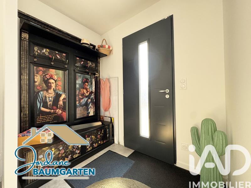 Maison - 98 m² - 5 pièces