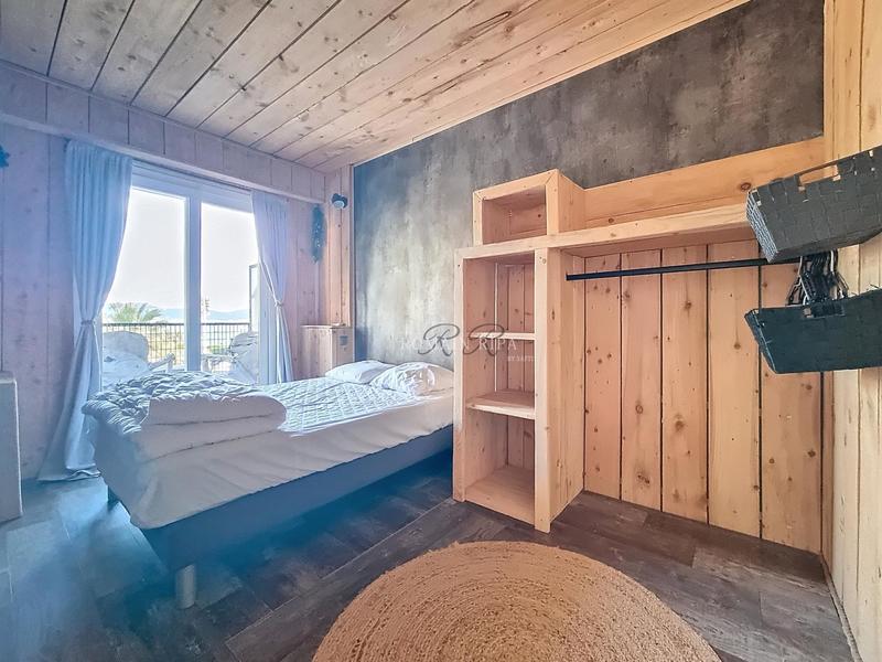 Appartement - 93 m² - 4 pièces