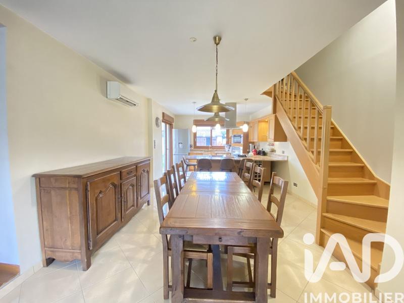 Maison - 104 m² - 5 pièces