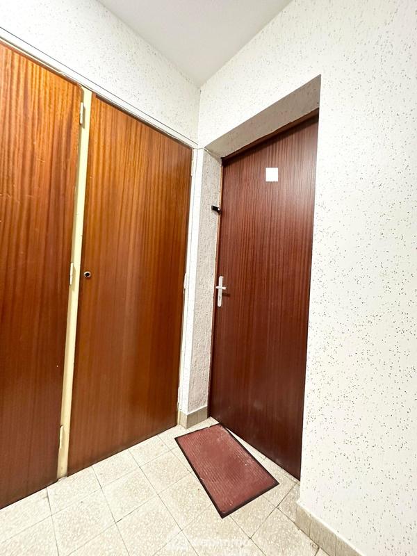 Appartement - 85 m² - 5 pièces