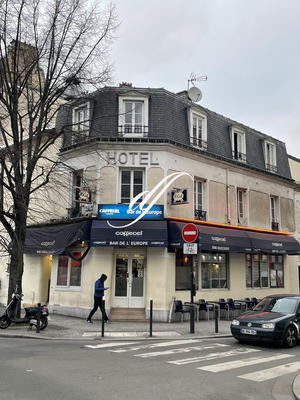 Local commercial - 128 m²