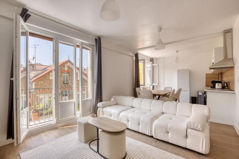 Studio - 11 m² - 1 pièce