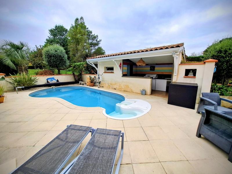 Maison - 148 m² - 6 pièces