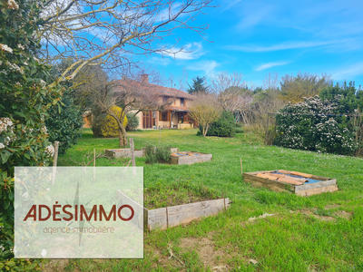 Maison - 140 m² - 7 pièces