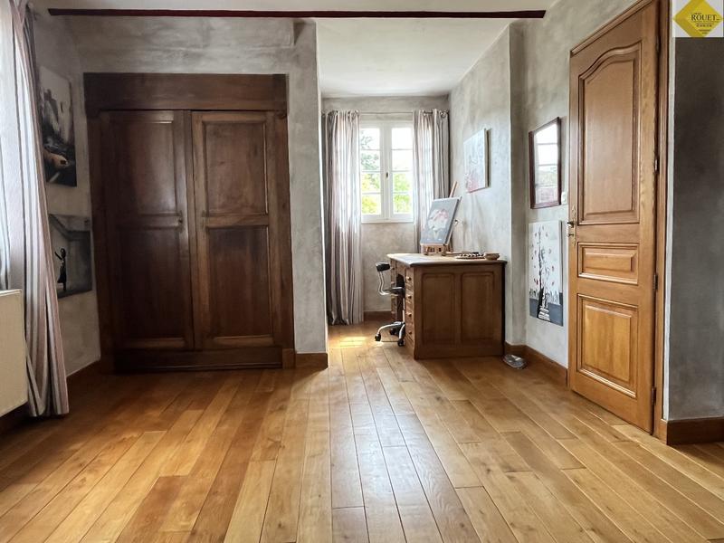 Maison - 138 m² - 7 pièces