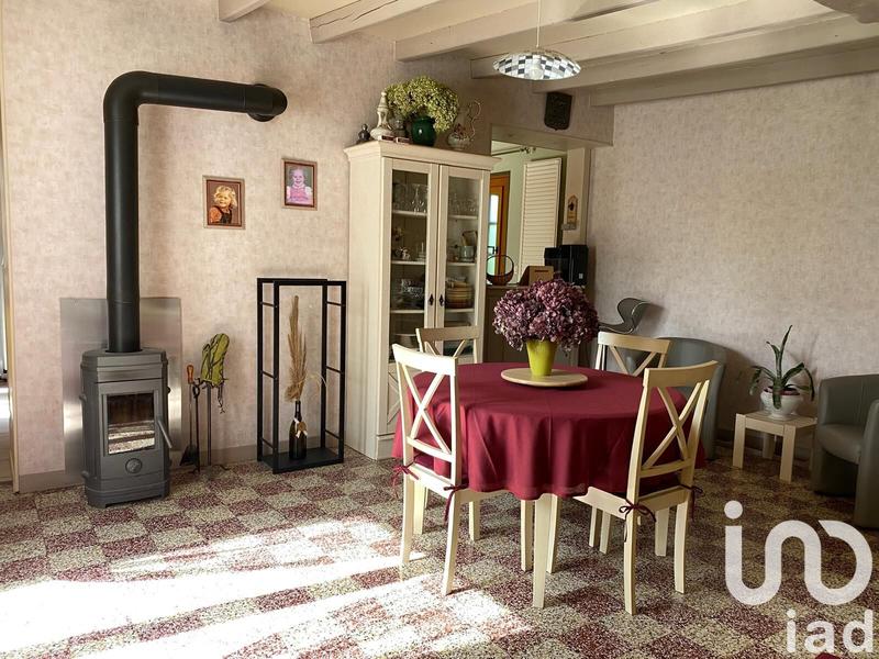 Maison - 250 m² - 9 pièces