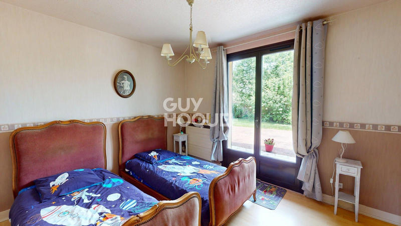 Maison - 197 m² - 8 pièces