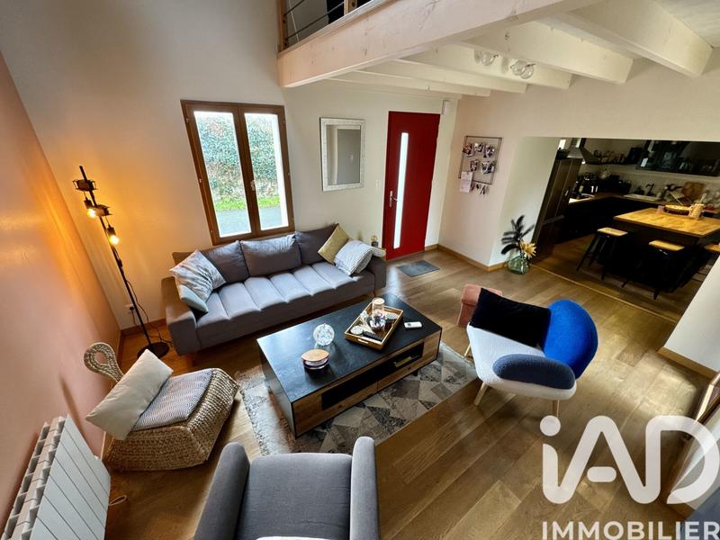 Maison - 108 m² - 4 pièces