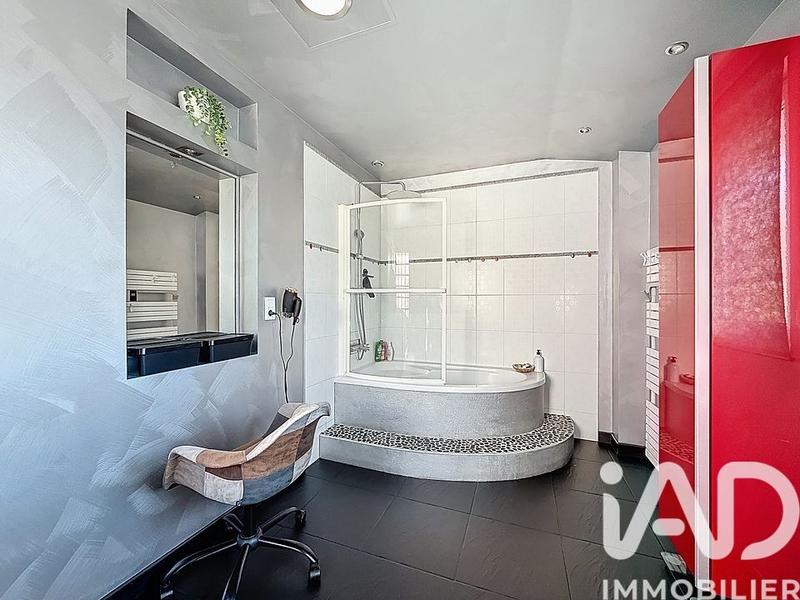 Maison - 153 m² - 5 pièces