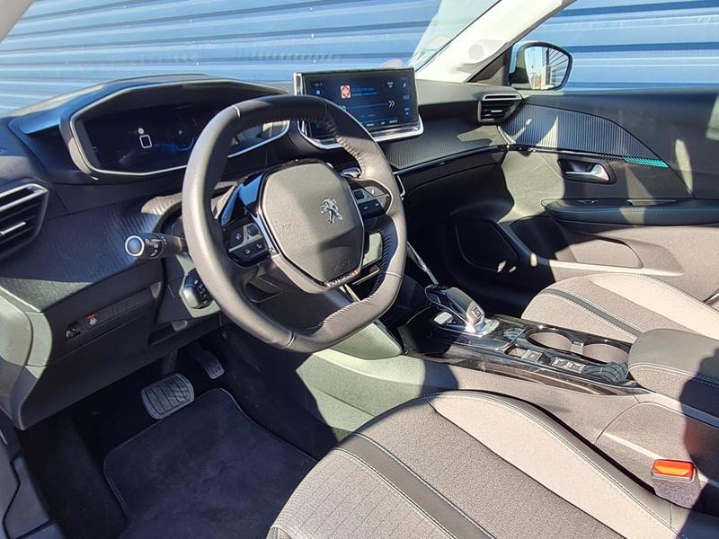 Peugeot 208 Eat8 Allure 130 "Camera, 17559km"