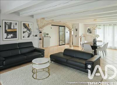 Maison - 184 m² - 8 pièces