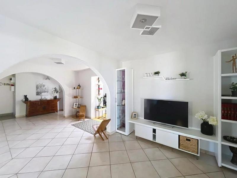 Villa - 179 m² - 5 pièces