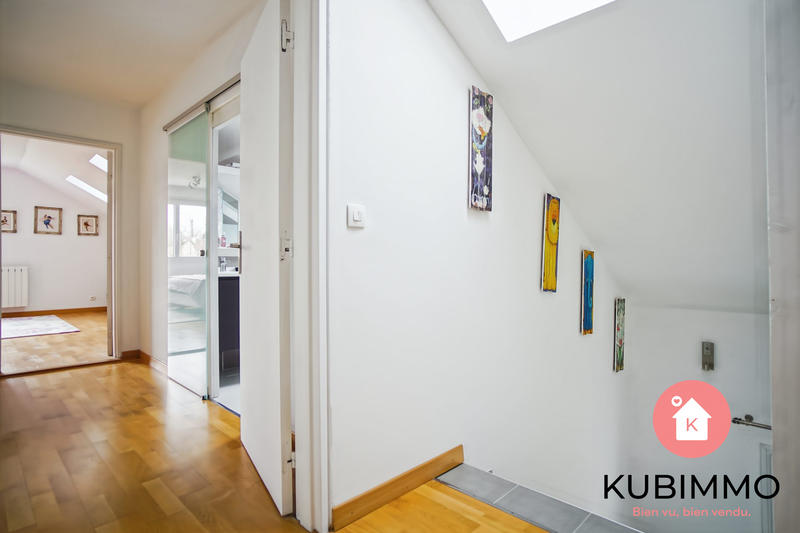 Maison - 158 m² - 6 pièces