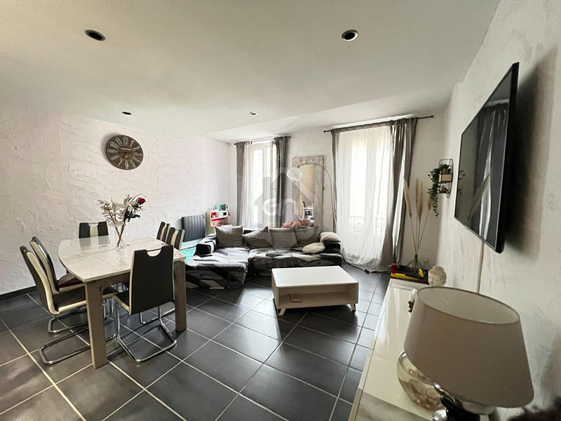 Appartement - 61 m² - 3 pièces