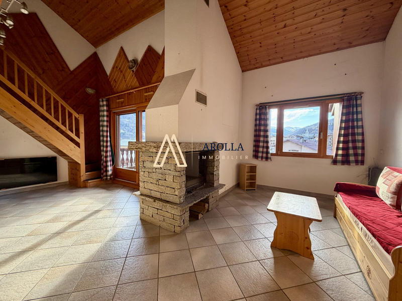 Appartement - 112 m² - 4 pièces