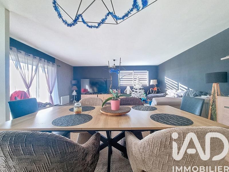 Maison - 98 m² - 5 pièces