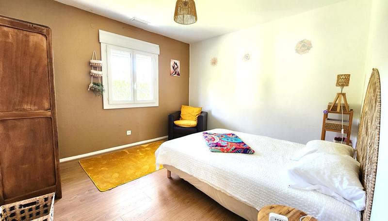 Maison - 104 m² - 5 pièces