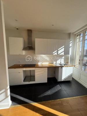 Appartement - 72 m² - 3 pièces