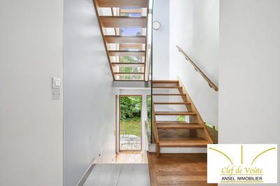 Maison - 152 m² - 6 pièces