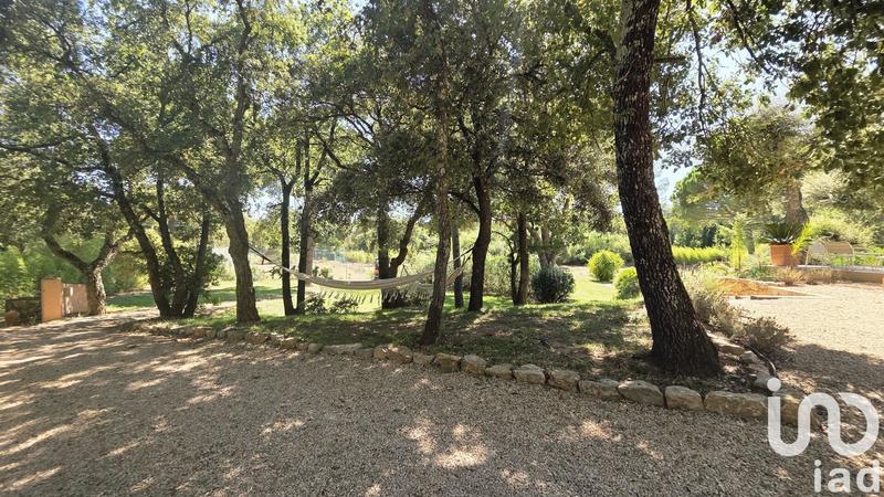 Maison - 240 m² - 8 pièces