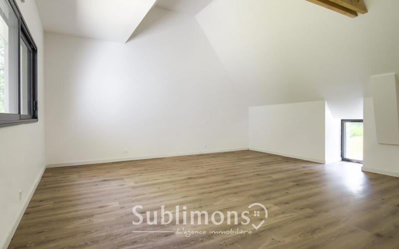 Propriété - 220 m² - 6 pièces