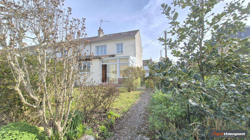 Maison - 110 m² - 7 pièces