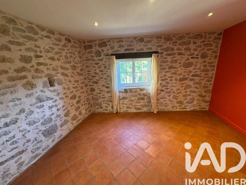 Maison - 179 m² - 5 pièces