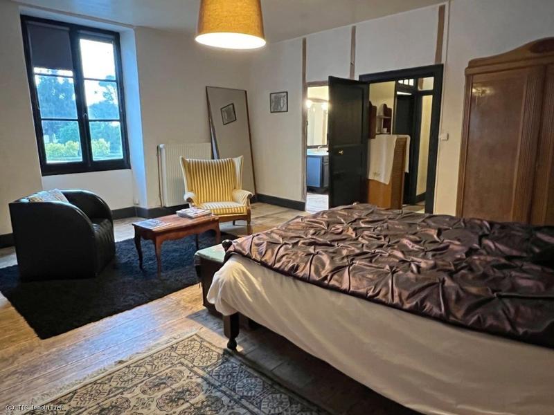 Maison de ville - 201 m² - 7 pièces