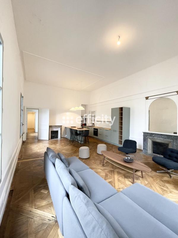 Appartement - 127 m² - 4 pièces