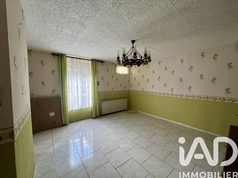 Maison - 98 m² - 5 pièces