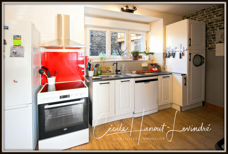 Maison - 100 m² - 6 pièces