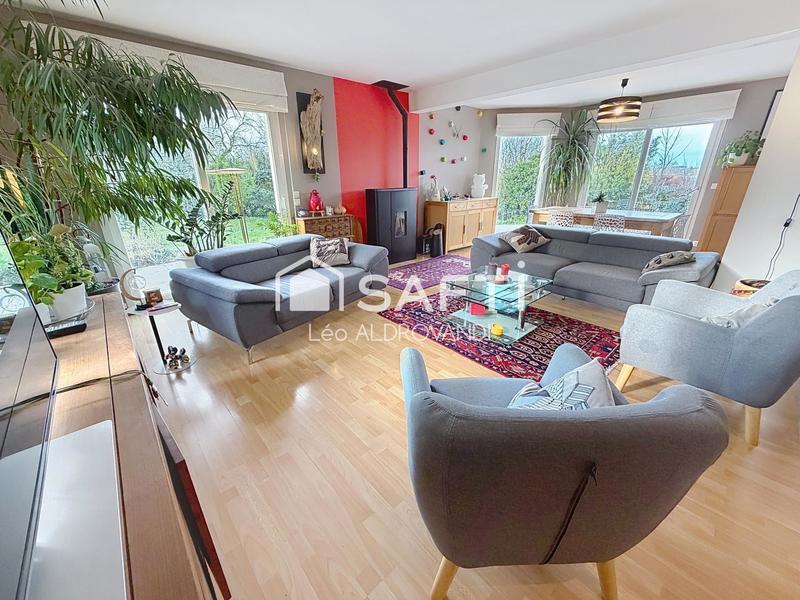 Maison - 137 m² - 7 pièces