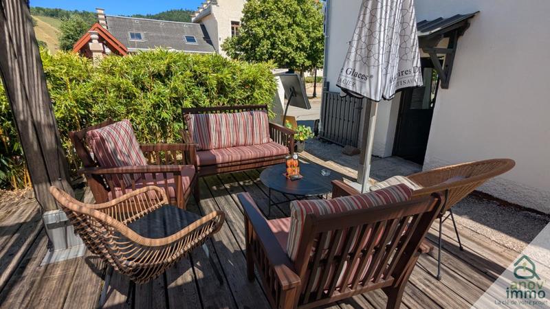 Local commercial - 384 m²