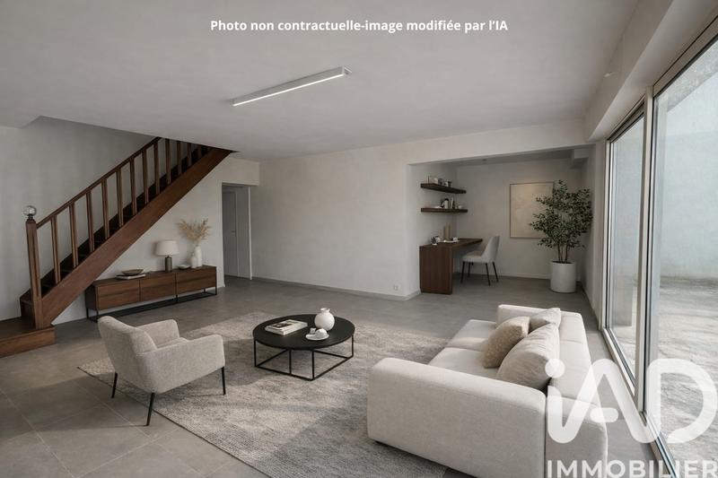 Maison de ville - 210 m² - 8 pièces