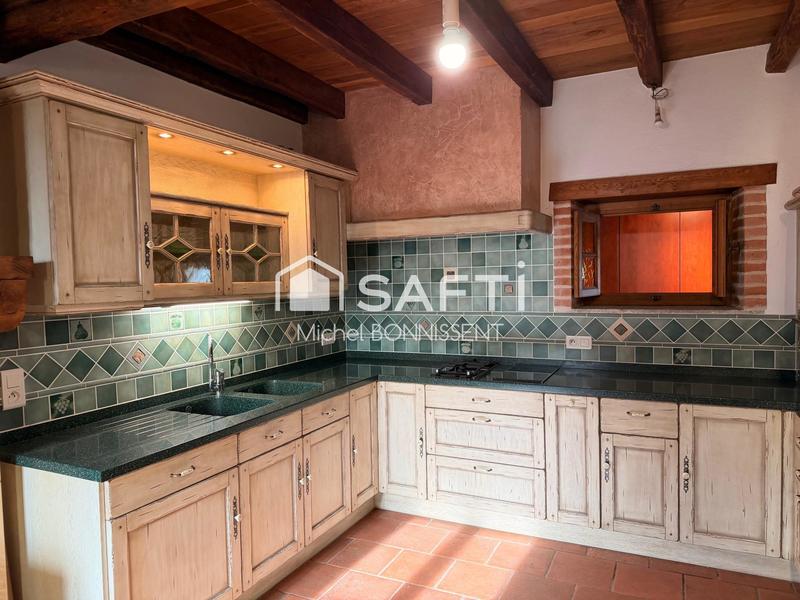 Maison - 140 m² - 6 pièces