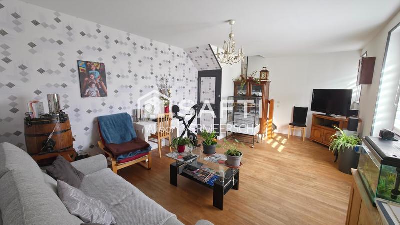 Maison - 89 m² - 5 pièces