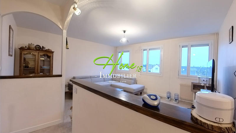 Appartement - 87 m² - 5 pièces