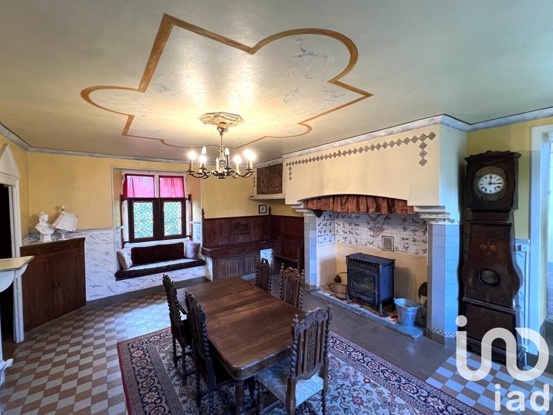 Maison - 438 m² - 16 pièces