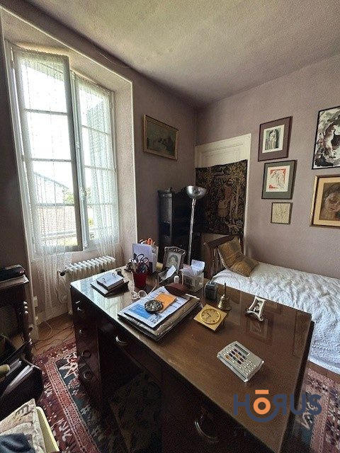 Viager - Maison ancienne - 153 m² - 6 pièces