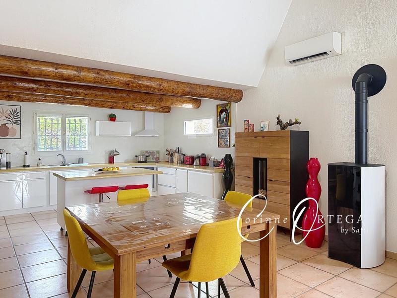 Maison - 140 m² - 6 pièces