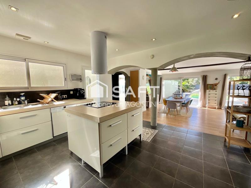 Maison - 145 m² - 6 pièces