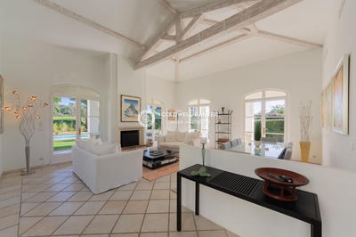 Villa - 194 m² - 5 pièces