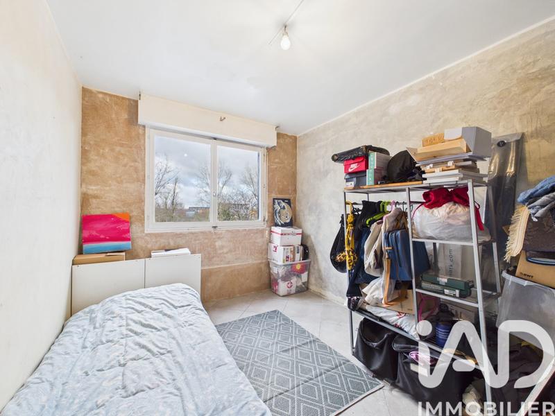 Appartement - 90 m² - 6 pièces