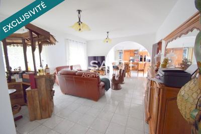 Maison - 206 m² - 10 pièces