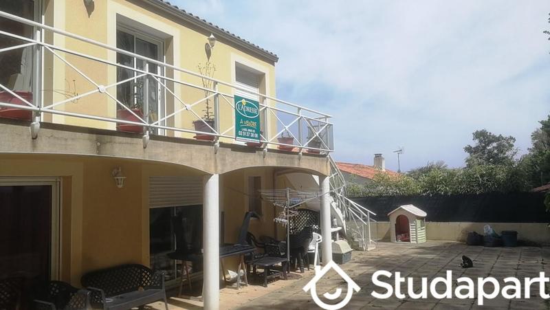 Chambre - 12 m² - 1 pièce