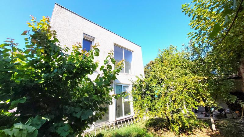 Maison - 135 m² - 7 pièces