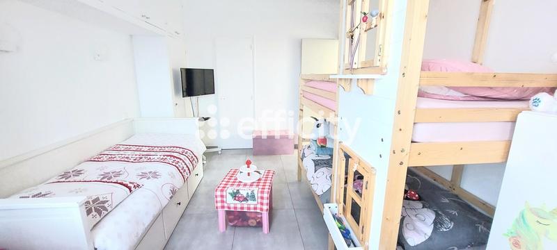 Maison - 153 m² - 6 pièces