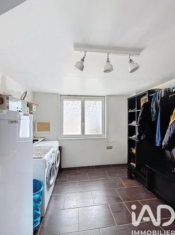 Maison - 186 m² - 6 pièces