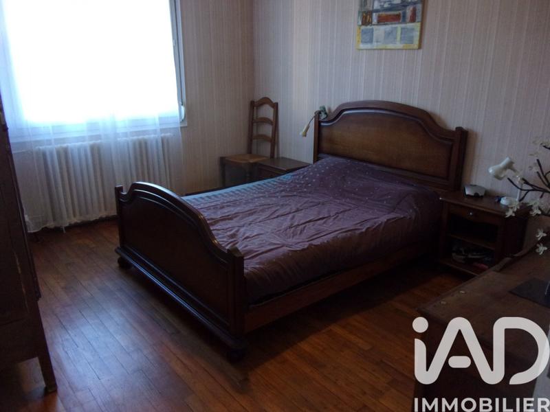 Maison - 90 m² - 5 pièces