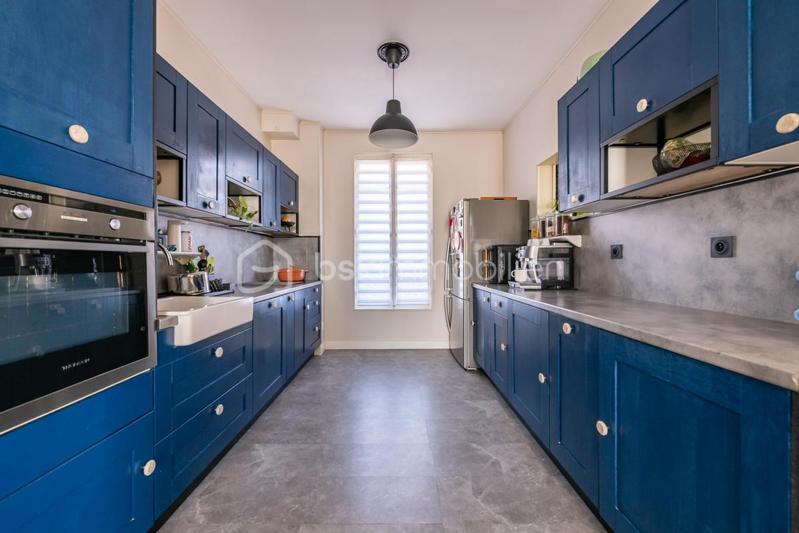 Maison en pierre - 165 m² - 9 pièces